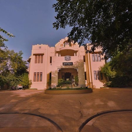 Visalam Chettinad Palace - A Cgh Earth Experience Kanadukattan Экстерьер фото