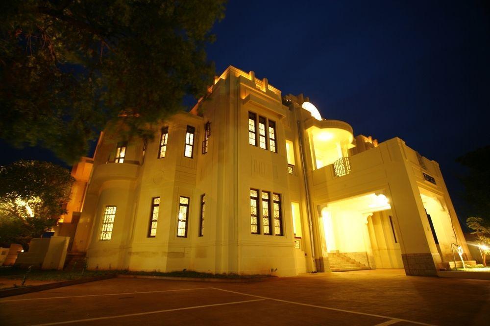 Visalam Chettinad Palace - A Cgh Earth Experience Kanadukattan Экстерьер фото