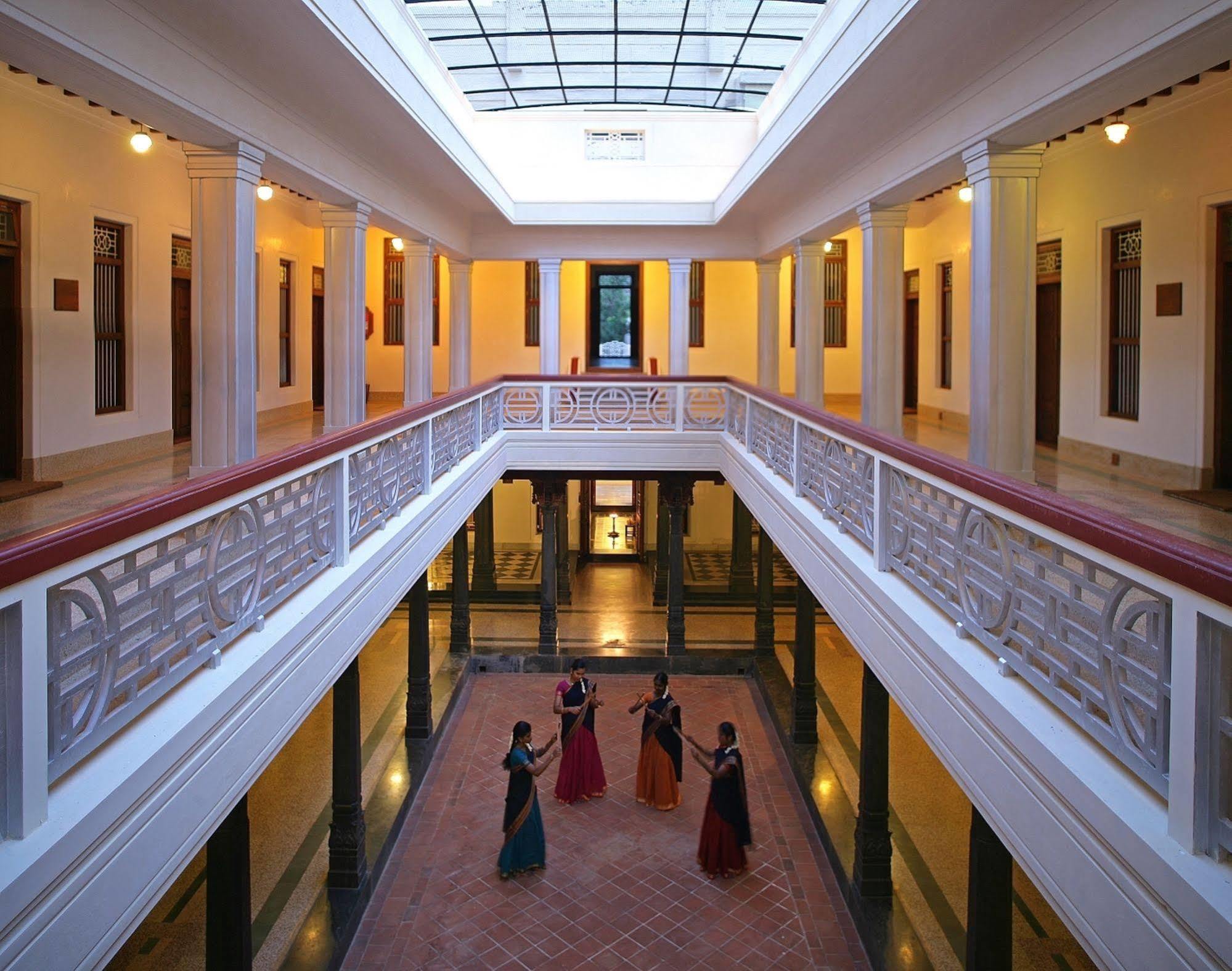 Visalam Chettinad Palace - A Cgh Earth Experience Kanadukattan Экстерьер фото